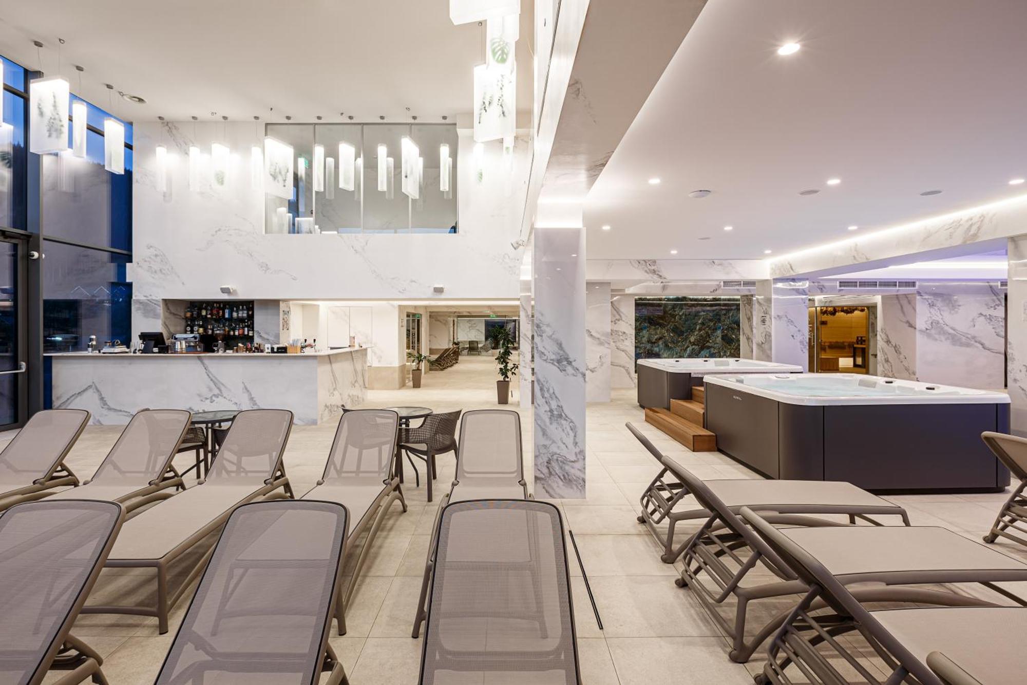 Tavel Hotel & Spa Bukovel Exteriör bild