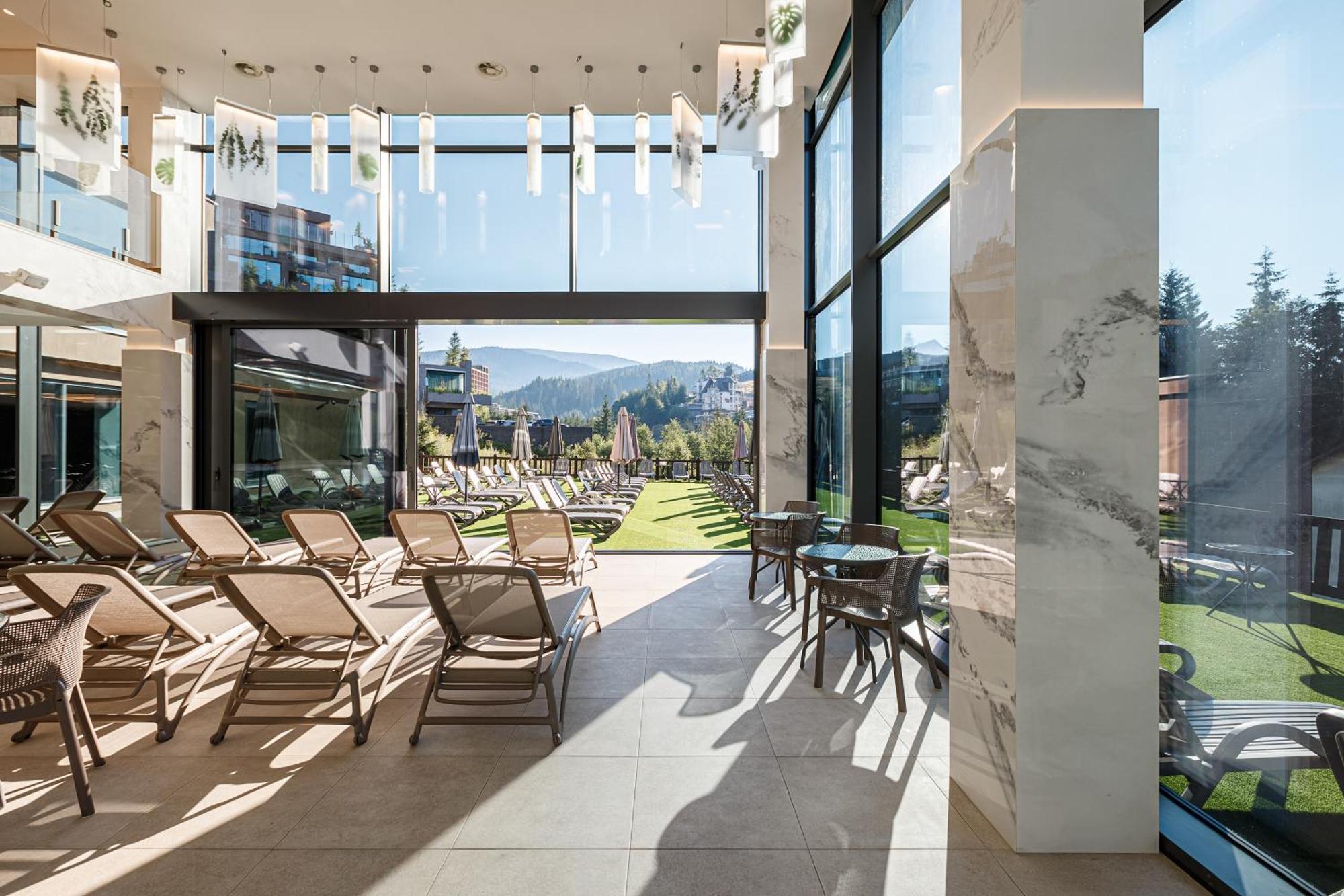 Tavel Hotel & Spa Bukovel Exteriör bild