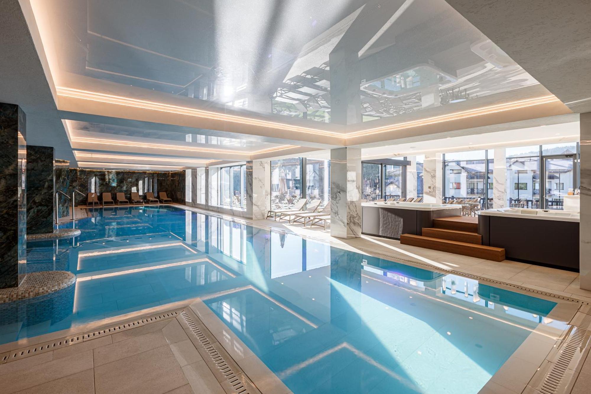 Tavel Hotel & Spa Bukovel Exteriör bild