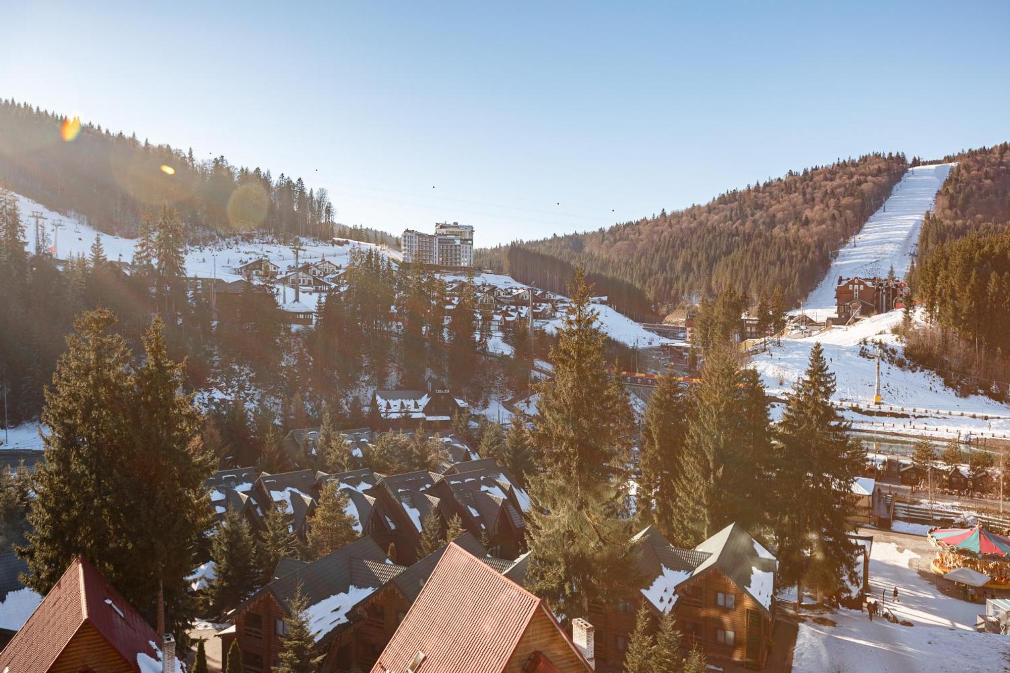 Tavel Hotel & Spa Bukovel Exteriör bild